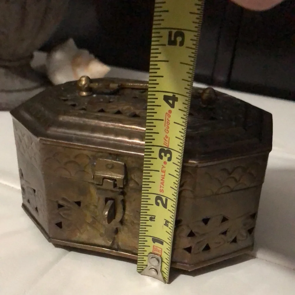 Vintage Brass Cricket Box-5x3.5x3